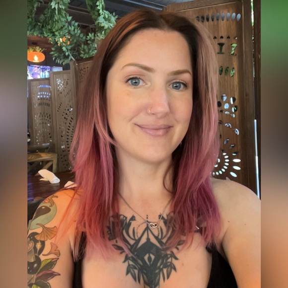 nikki860